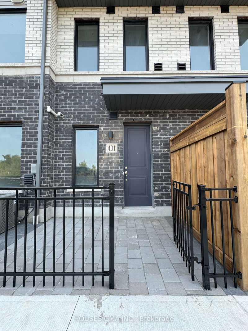 home for lease on 401-160 Densmore Road