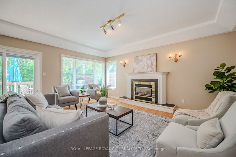 7 Whitetail Crt  Guelph, N1L 1H6 | Image 14