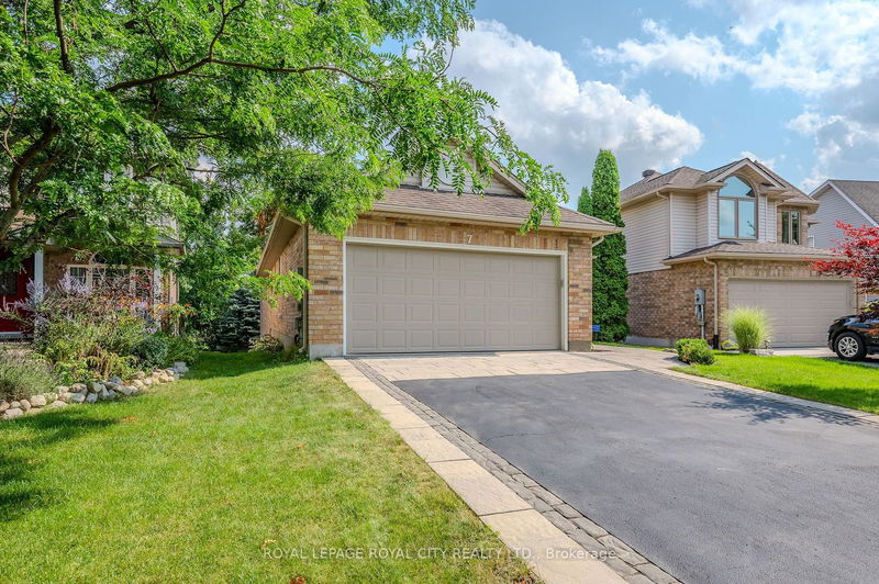 7 Whitetail Crt  Guelph, N1L 1H6 | Image 2