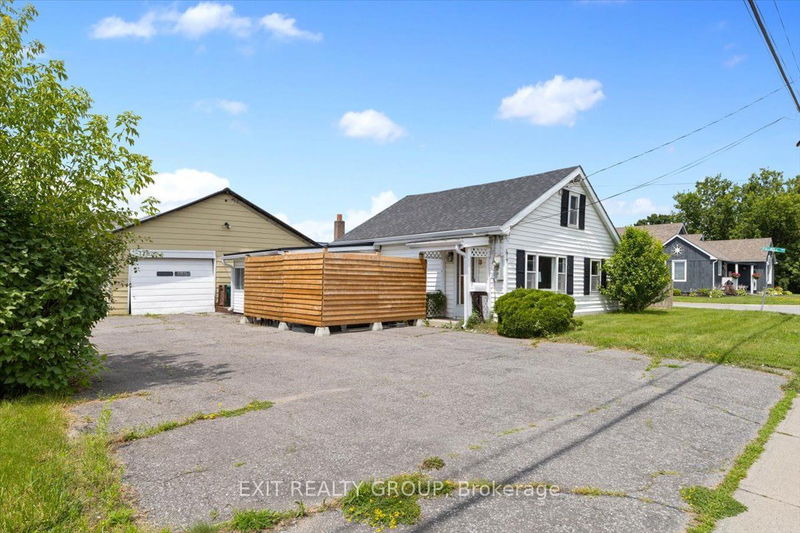 home for sale on 44 Centre Street