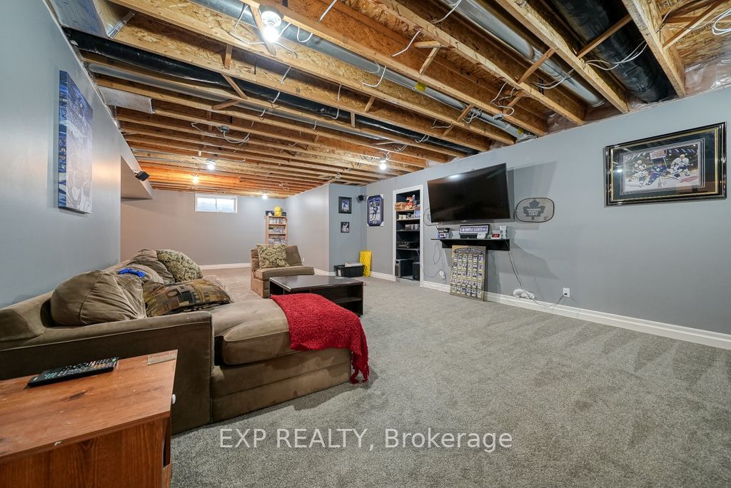 Listing Image 33