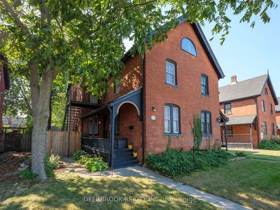 753 Walker Rd  Windsor, N8Y 2N2 | Image 1