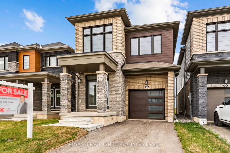home for lease on 382 Barker Pkwy
