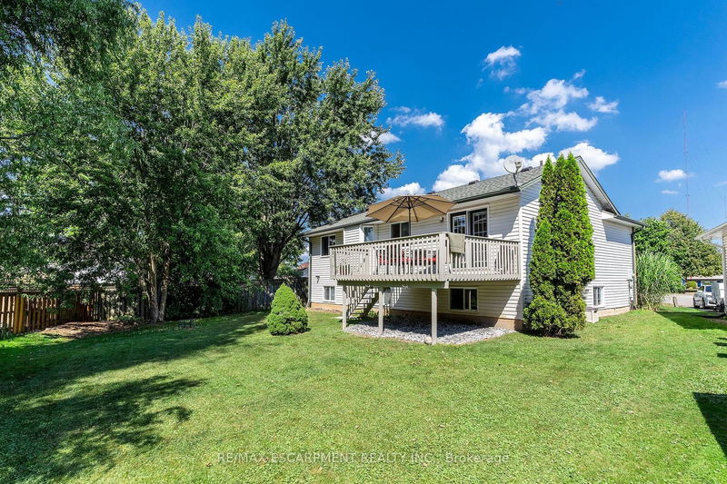 817 Woodside Crt  Fort Erie, L2A 6R5 | Image 28