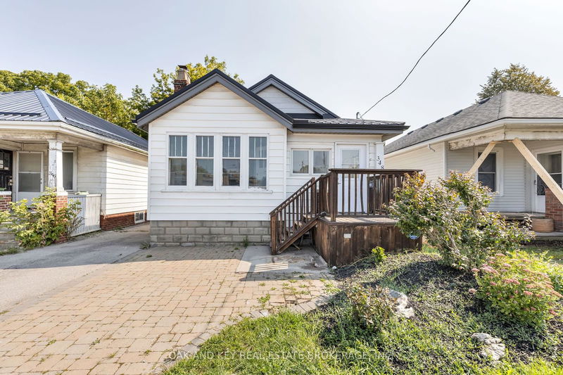 home for sale on 348 Wharncliffe Road S