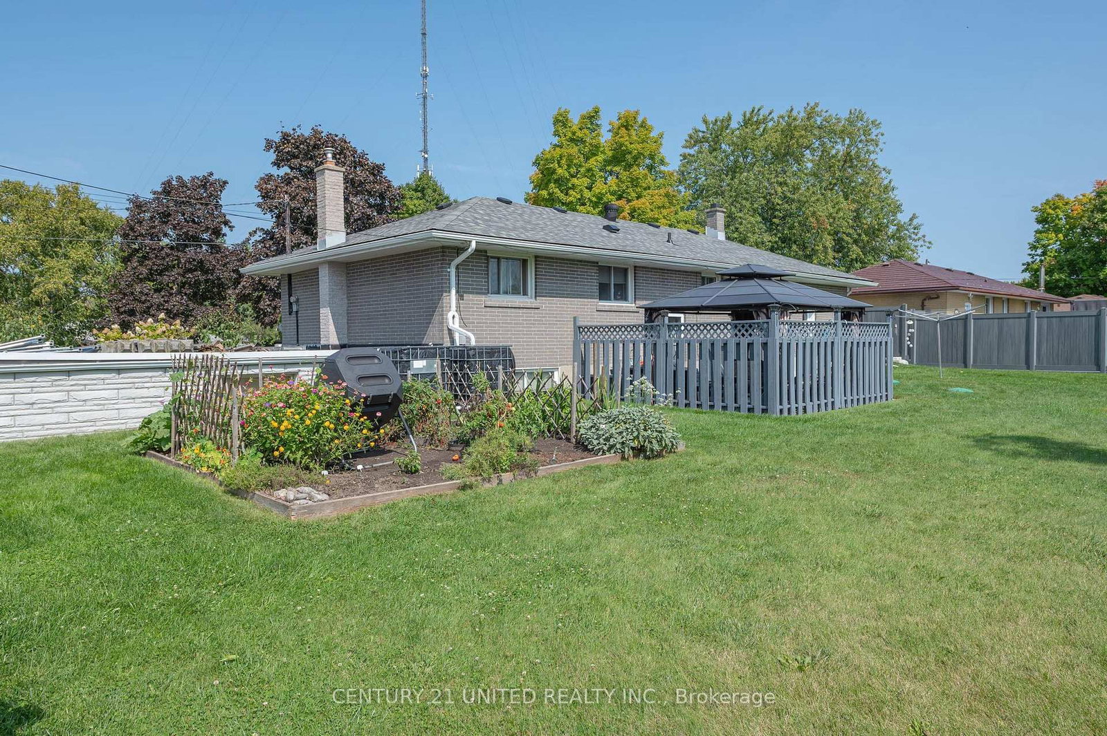 Listing Image 6