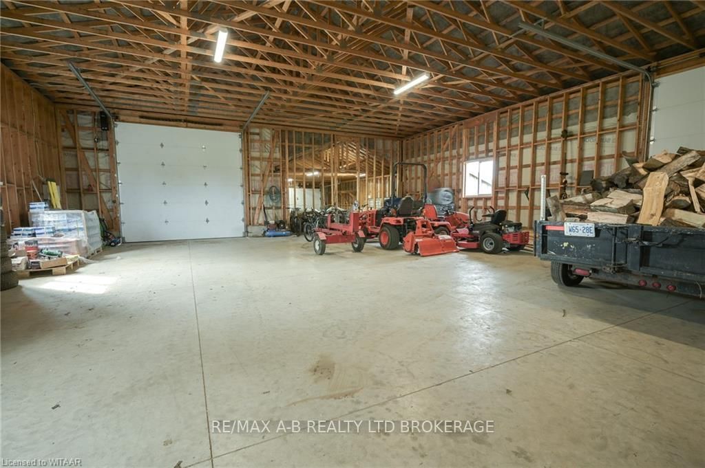 Listing Image 7