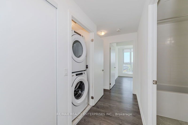  1108 - 55 Duke St W Kitchener, N2H 0C9 | Image 20