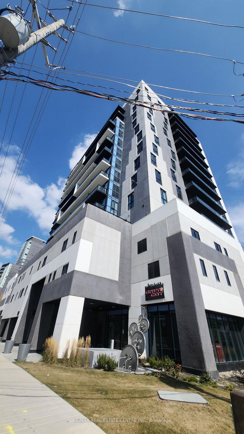 home for lease on 904-128 King St Street N