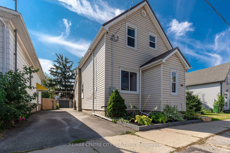 home for sale on 108 Scott Street