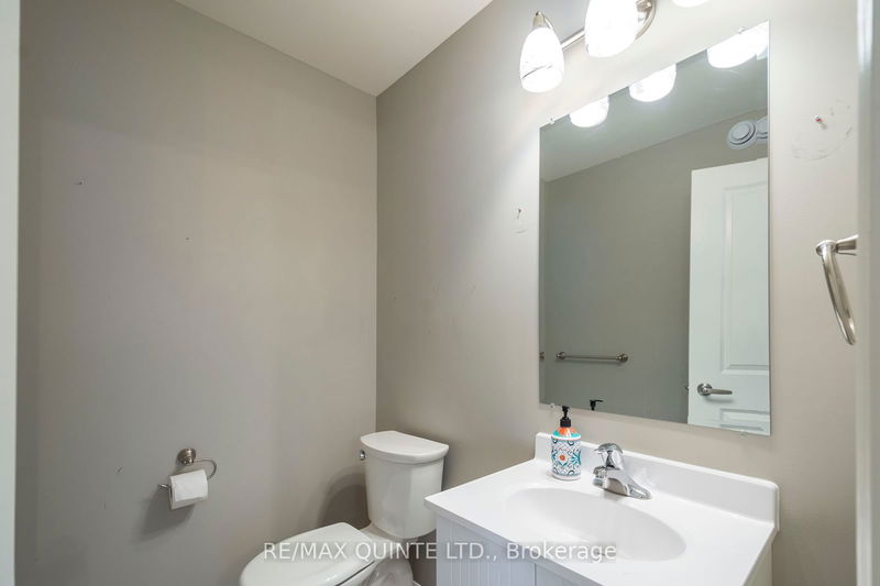 29 Glenview Cres  Belleville, K8P 4W9 | Image 17