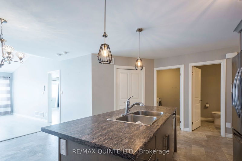 29 Glenview Cres  Belleville, K8P 4W9 | Image 9