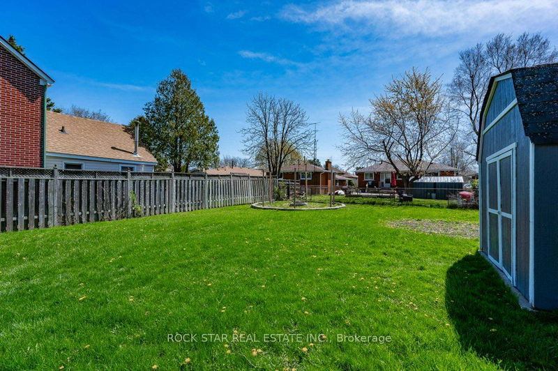 830 Mohawk Rd E Hamilton, L8T 2R5 | Image 35