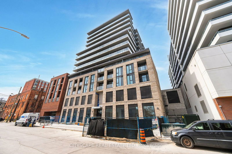 home for lease on 818-1 Jarvis Street
