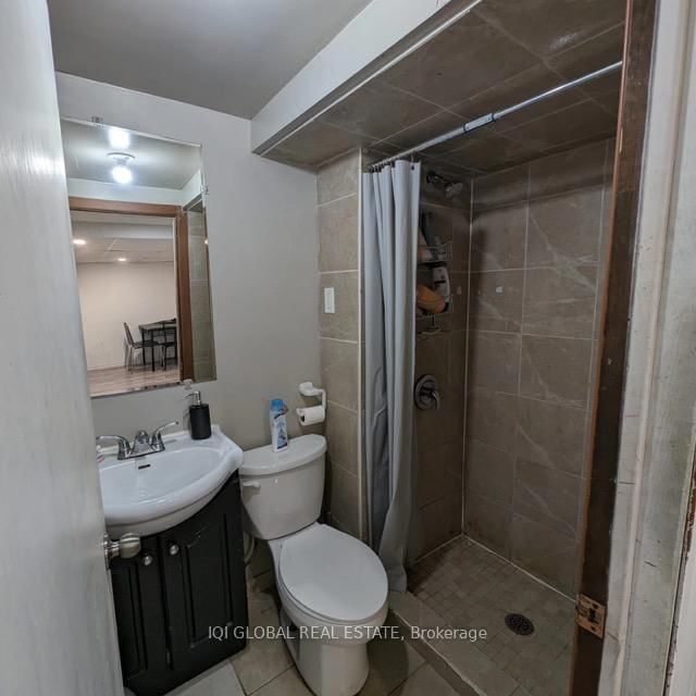 Basemen - 1183 Farnsborough Cres, London East, N5V 2L7 | Image 2