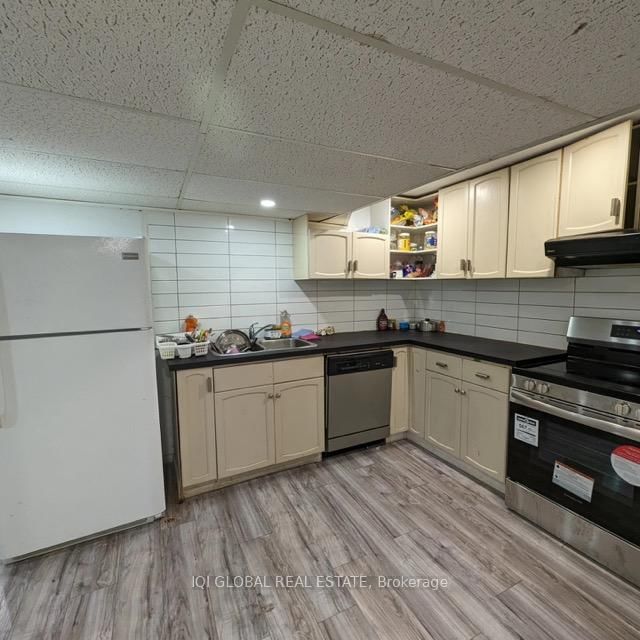 Basemen - 1183 Farnsborough Cres, London East, N5V 2L7 | Image 3