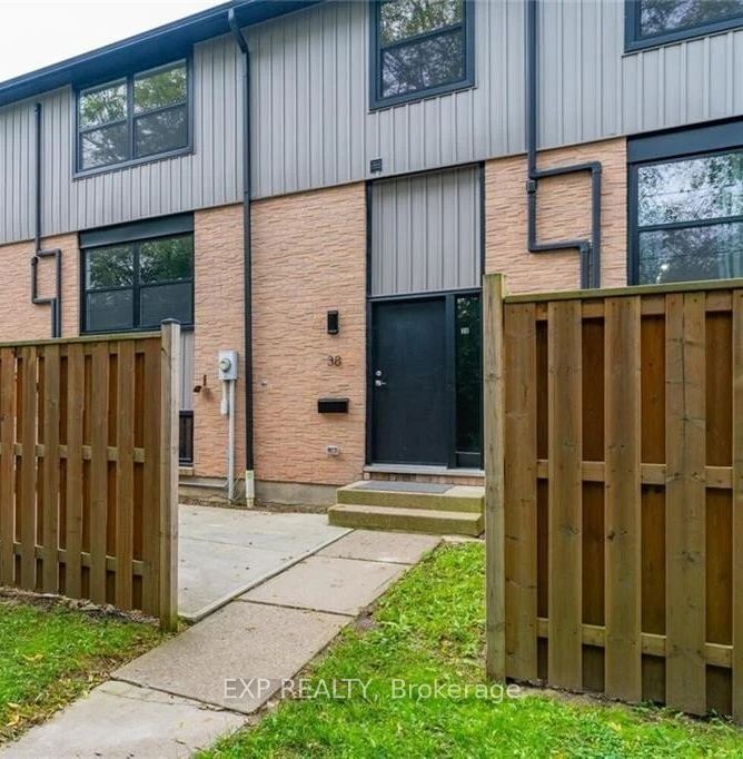 home for lease on 38-105 Andover Drive