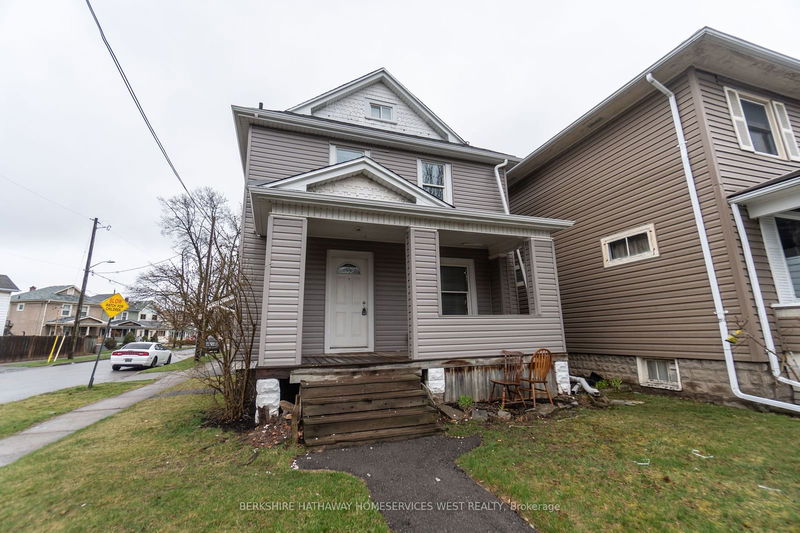 home for lease on 1-130 York Street