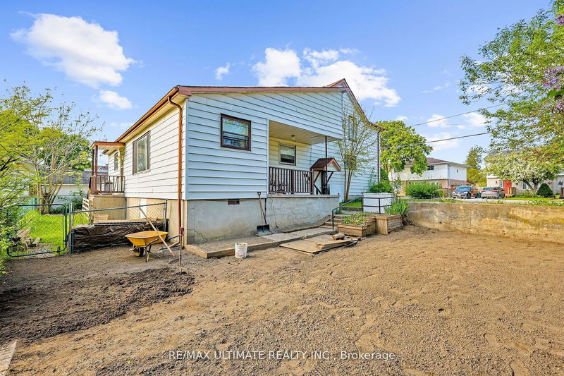 640 Front St  Quinte West, K8V 4R7 | Image 12