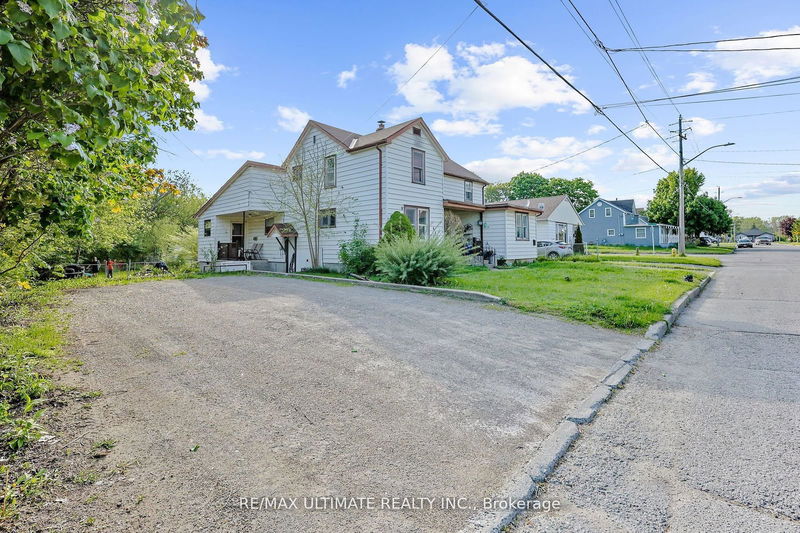 640 Front St  Quinte West, K8V 4R7 | Image 8