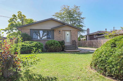 125 Meredith Dr  St. Catharines, L2M 6C5 | Image 1