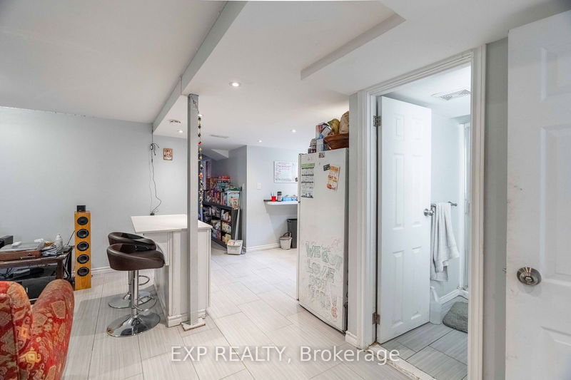 1504 Howland Ave  London, N5V 1W7 | Image 25