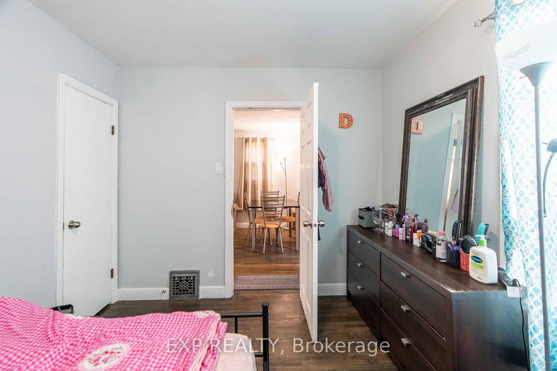 1504 Howland Ave  London, N5V 1W7 | Image 9