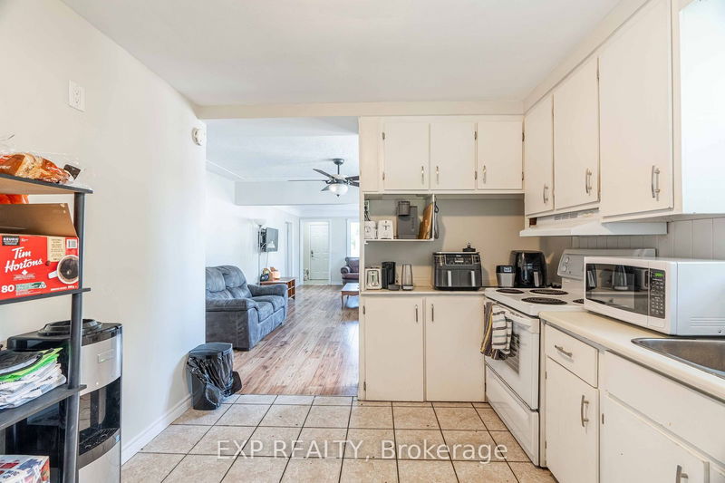 1519 Howland Ave  London, N5V 1W8 | Image 12