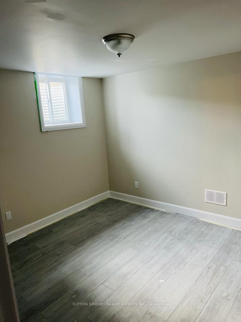 home for lease on 40 Lucerne Drive
