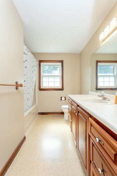 46 Crescent Ave W Central Elgin, N5P 2K3 | Image 30