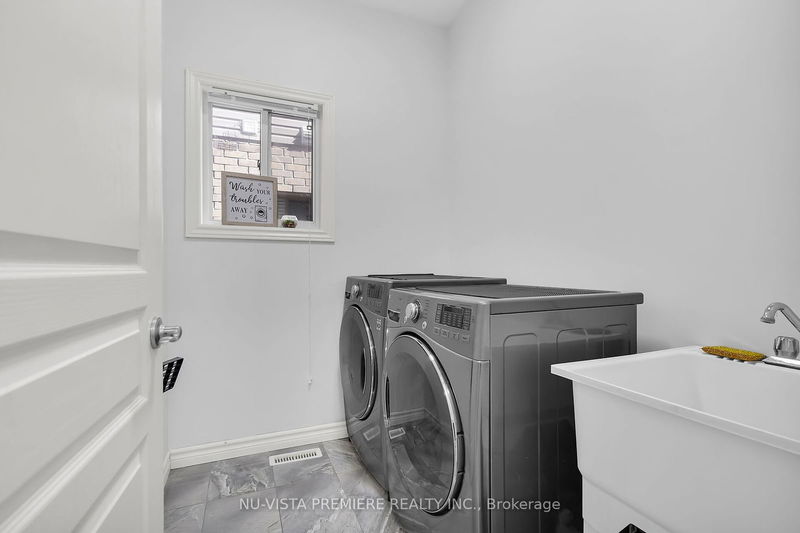 1330 Dyer Cres  London, N6G 0S7 | Image 22