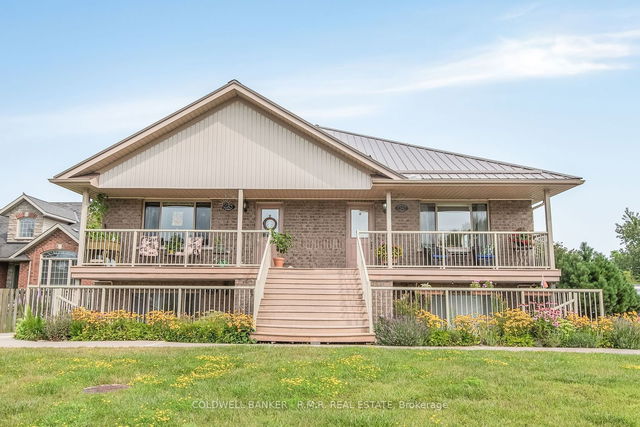 A2 - 37 Lake Breeze Court