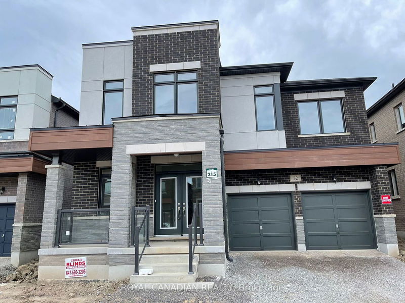 home for lease on 32 Sealey Avenue W