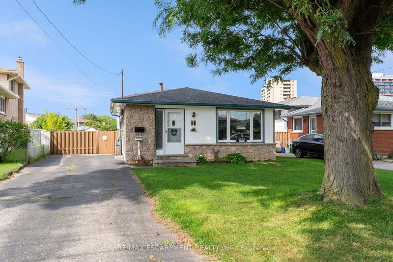 63 Honeywell Dr  Hamilton, L8E 1L8 | Image 1