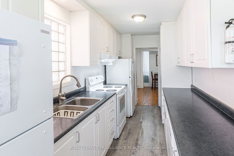 240 Nelson St  Kingston, K7K 4M7 | Image 9