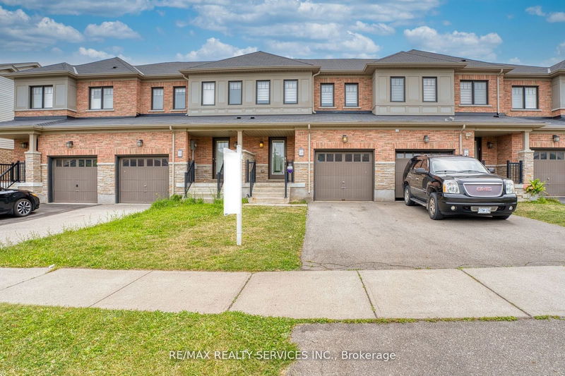 146 Crafter Cres  Hamilton, L8J 2V5 | Image 2