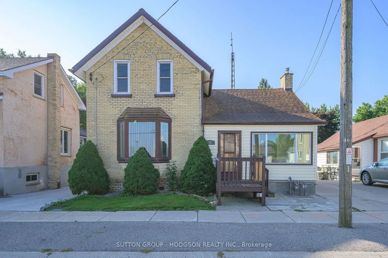 35 Victoria Ave, South Huron - Crediton image-0-0