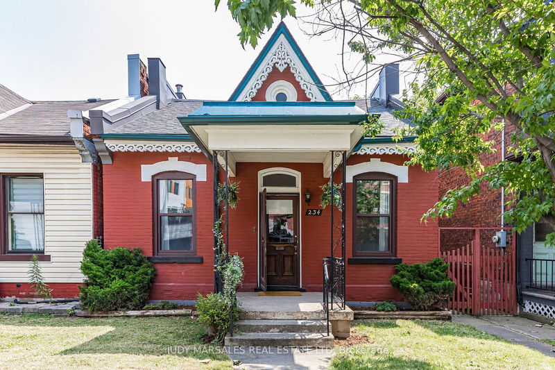 home for sale on 234 East Avenue N