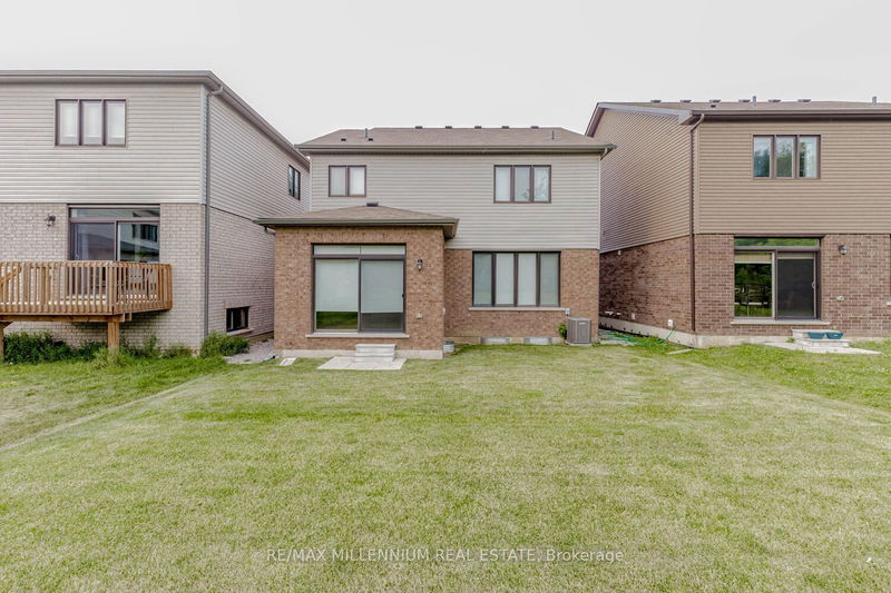 259 Bedrock Dr  Hamilton, L8J 0M2 | Image 30