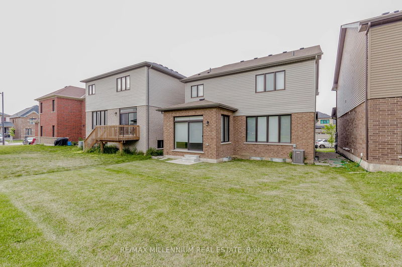 259 Bedrock Dr  Hamilton, L8J 0M2 | Image 31