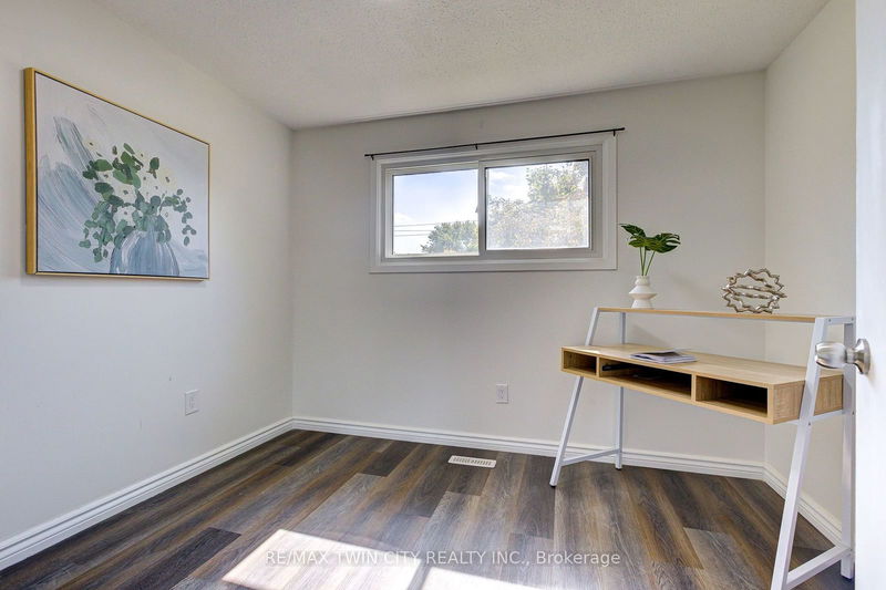  37 - 165 Green Valley Dr  Kitchener, N2P 1K3 | Image 25