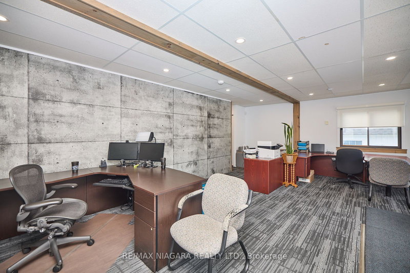 210 Ridgeway Rd, Fort Erie, L0S 1B0 | Image 2