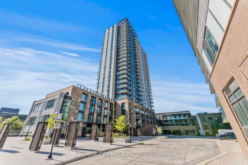 home for lease on 207-55 Duke Street W