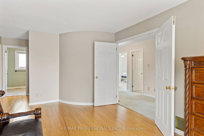 676 Merkley Dr  Ottawa, K4A 1L7 | Image 28