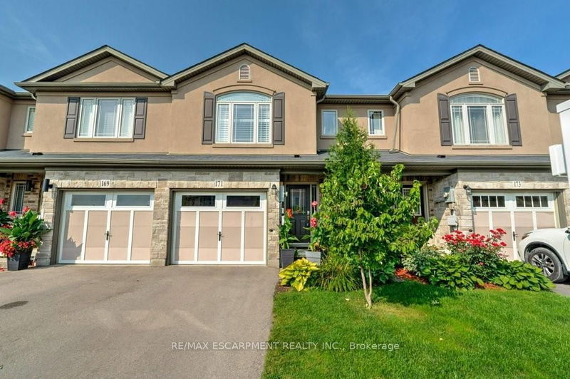 home for sale on 171 WESTBANK Trail