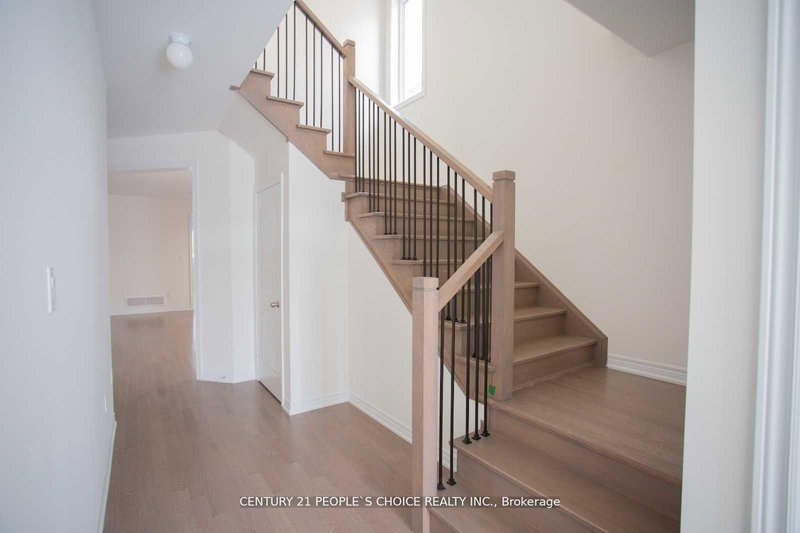 639 Anishinaabe Dr, Shelburne, L9V 2R4 | Image 3