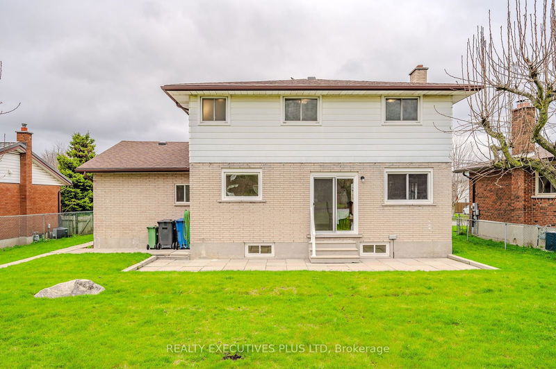 127 Applewood Cres  Guelph, N1H 6B3 | Image 40