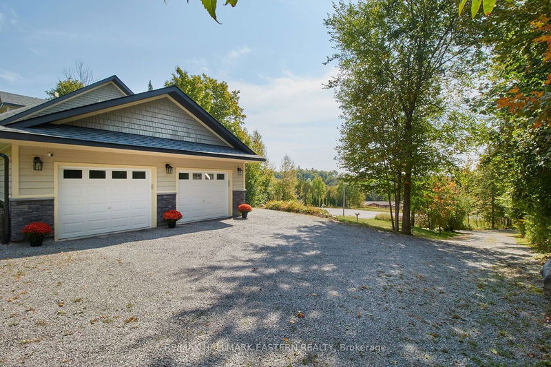 23 Woodland Tr  Kawartha Lakes, L0A 1A0 | Image 28