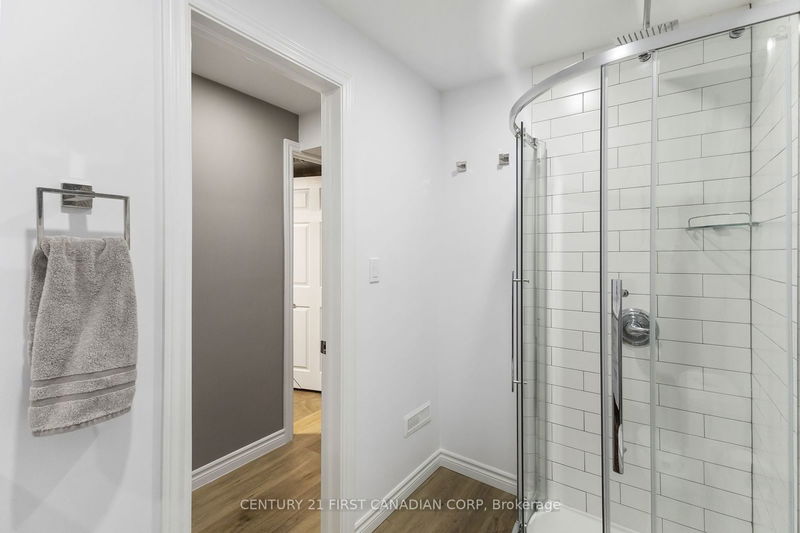  62 - 70 Chapman Crt  London, N6G 4Z4 | Image 31