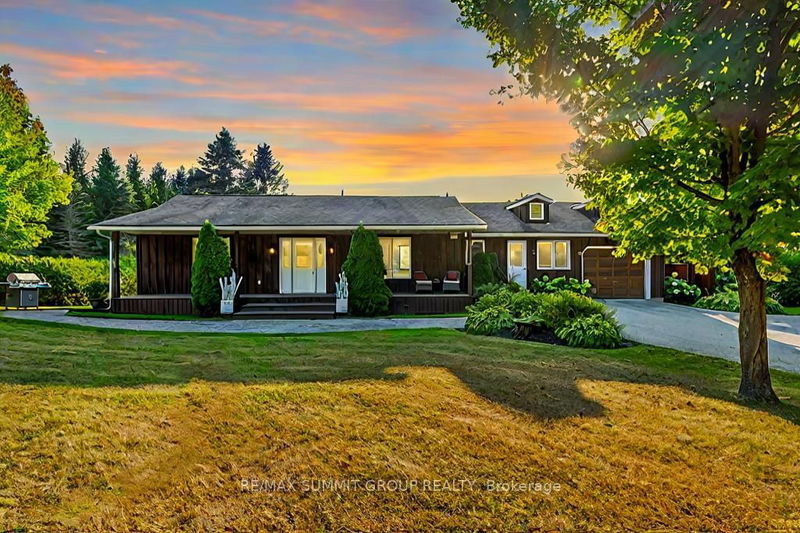 home for sale on 472742 Southgate 47 Sideroad